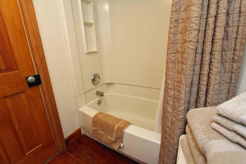 Mount Joy Rocky Acre Farm Bed & Breakfast المظهر الخارجي الصورة
